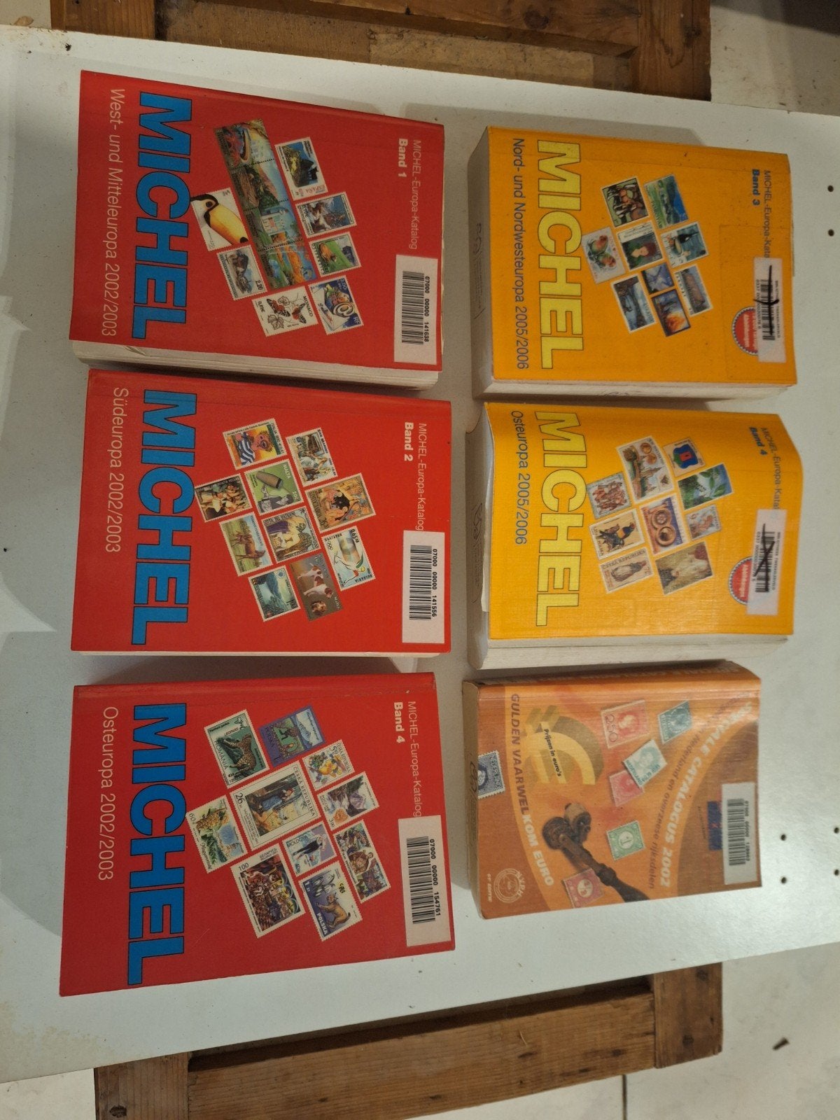 Michel Europa-Katalog en Speciale Catalogus postzegels, Ophalen of Verzenden, Gelezen, Catalogus