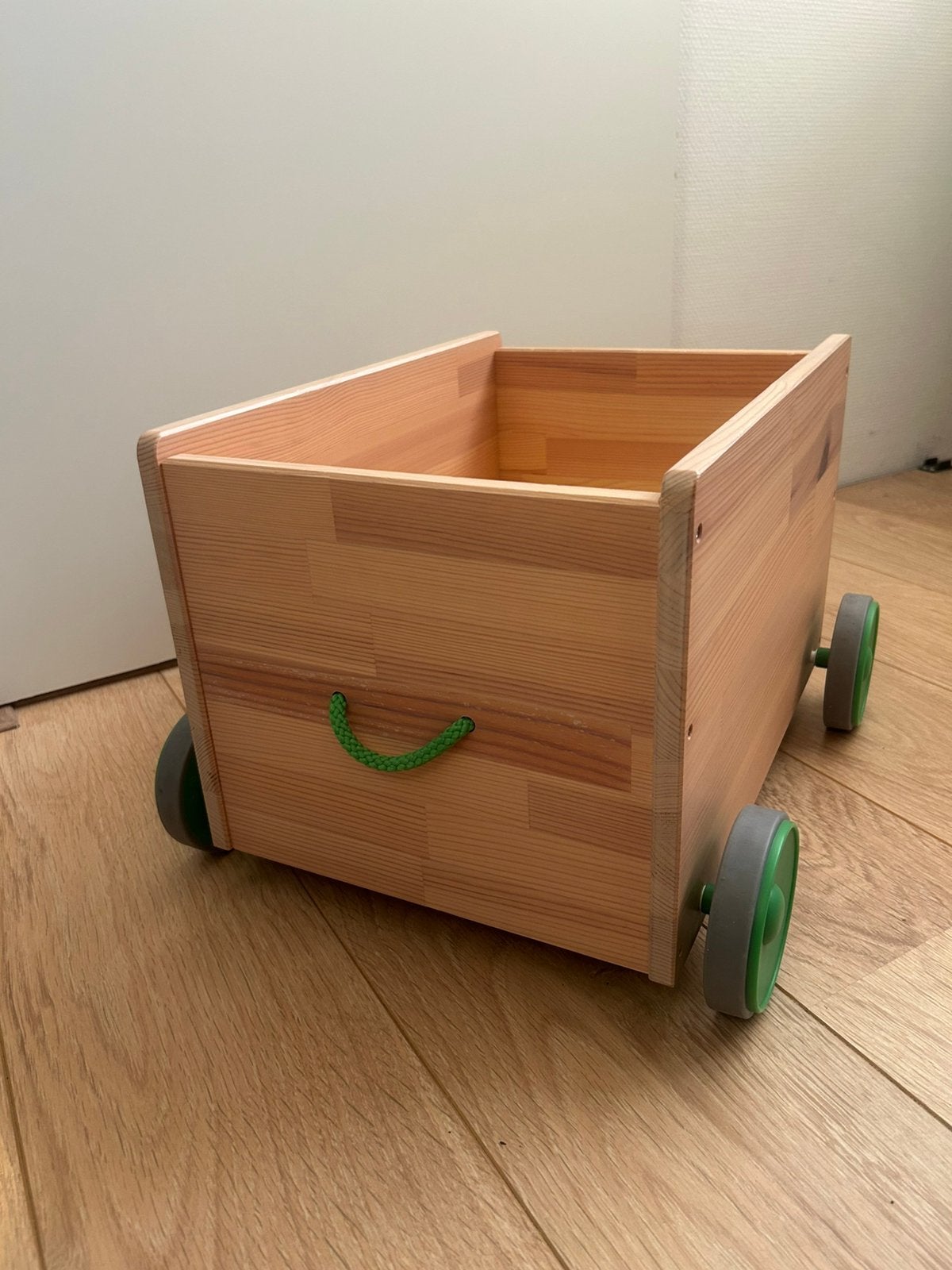 Ikea Flisat speelgoedkist op wieltjes, Kinderen en Baby's, Ophalen, Zo goed als nieuw