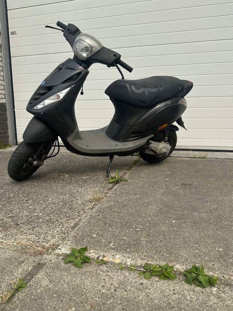 Piaggio zip sp h2o, Gebruikt, Maximaal 45 km/u, Niet ingevuld, Benzine