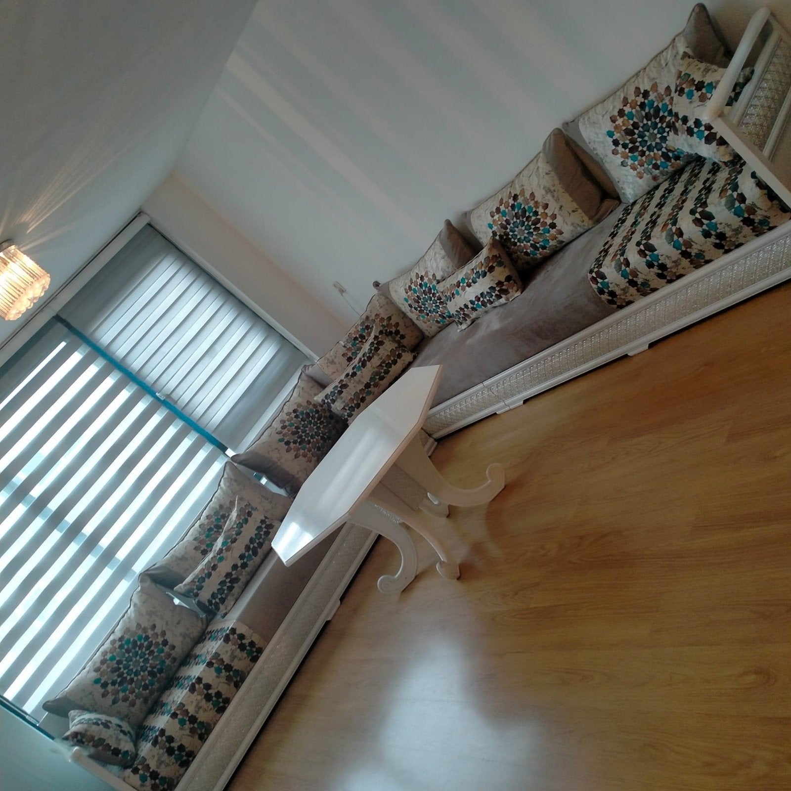 Luxe Marokkaanse zithoek met sierlijke details, Ophalen, Zo goed als nieuw, Hout, Marokkaans, Traditioneel, Luxe