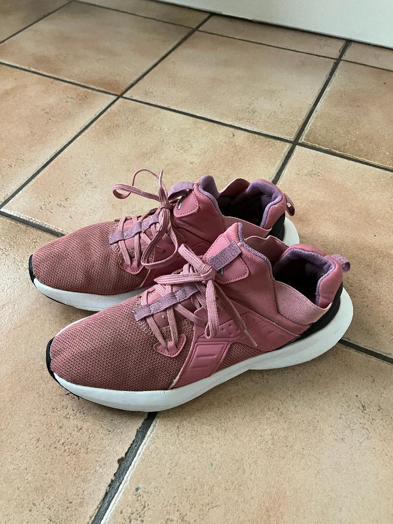 Sportschoenen, maat 40, aubergine ! -Lees!-, Kleding | Dames, Schoenen, Overige kleuren, Lichte sportschoenen, Ophalen of Verzenden