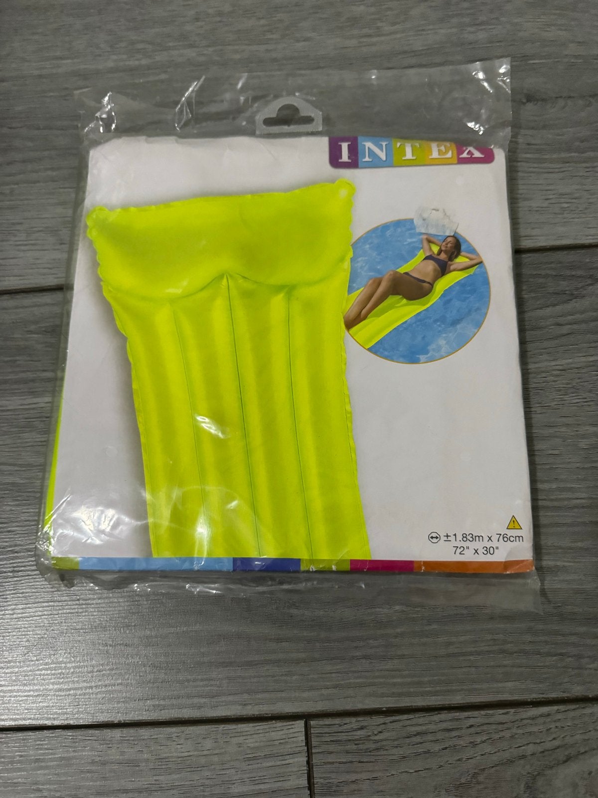 Nieuw Intex Luchtbed - Ideaal voor Zwembad of Strand, Ophalen of Verzenden, Nieuw, 1-persoons