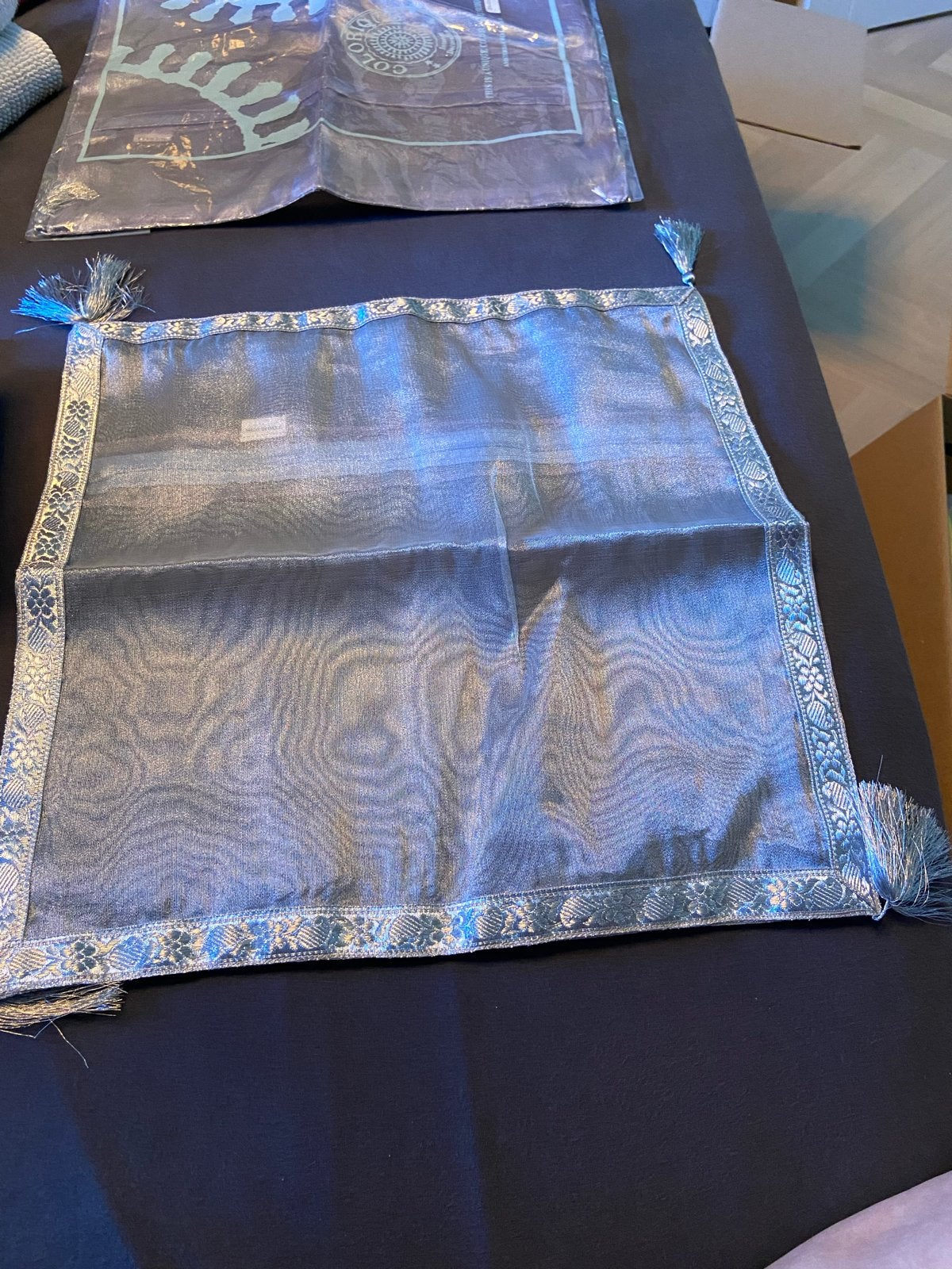 Colorique Sierkussenslopen met kwastjes - lila/zilver, nieuw, Nieuw, Ophalen of Verzenden, Met decoratie, Overige merken