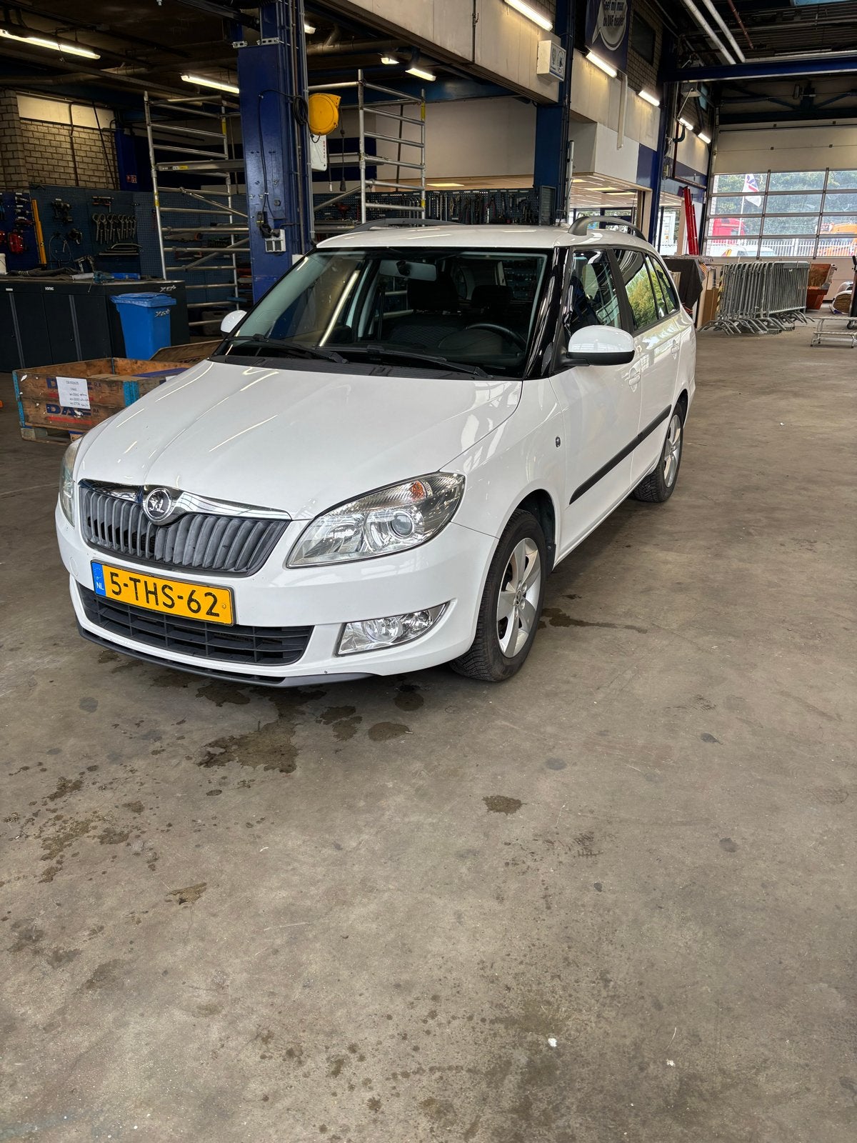 Skoda Fabia 1.2 TDI 55KW Greenline Combi 2014 Wit, Auto's, Voorwielaandrijving, Stof, 1199 cc, Wit