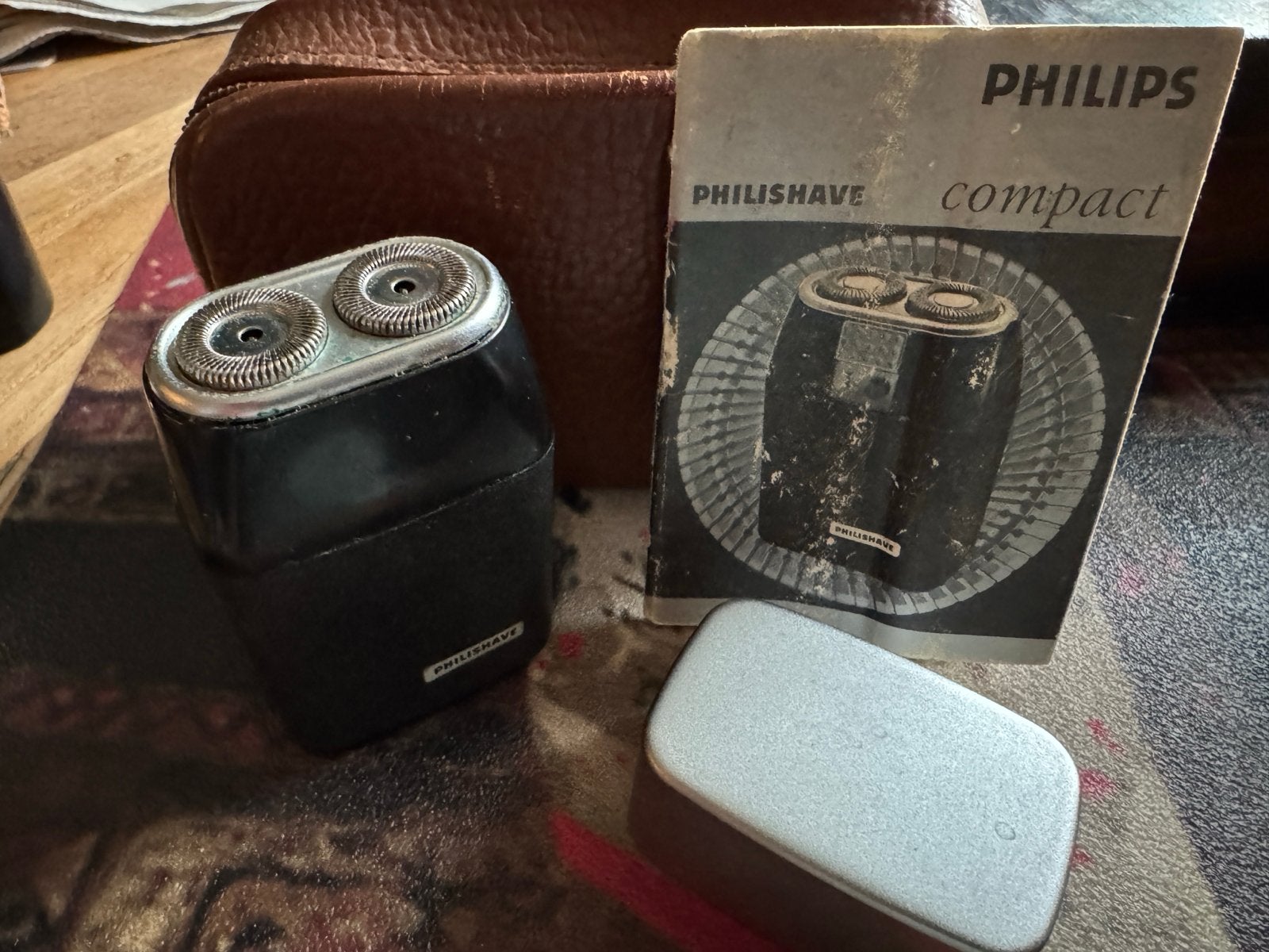 Vintage Philips Philishave Compact Scheerapparaat, Ophalen of Verzenden, Gebruikt, Scheren en Epileren