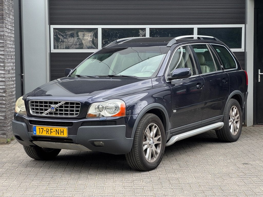 Volvo XC90 2.9 T6 Summum 7P Navi, Schuifdak TV/DVD, NAP, Gebruikt, Blauw, 7 stoelen, 2922 cc