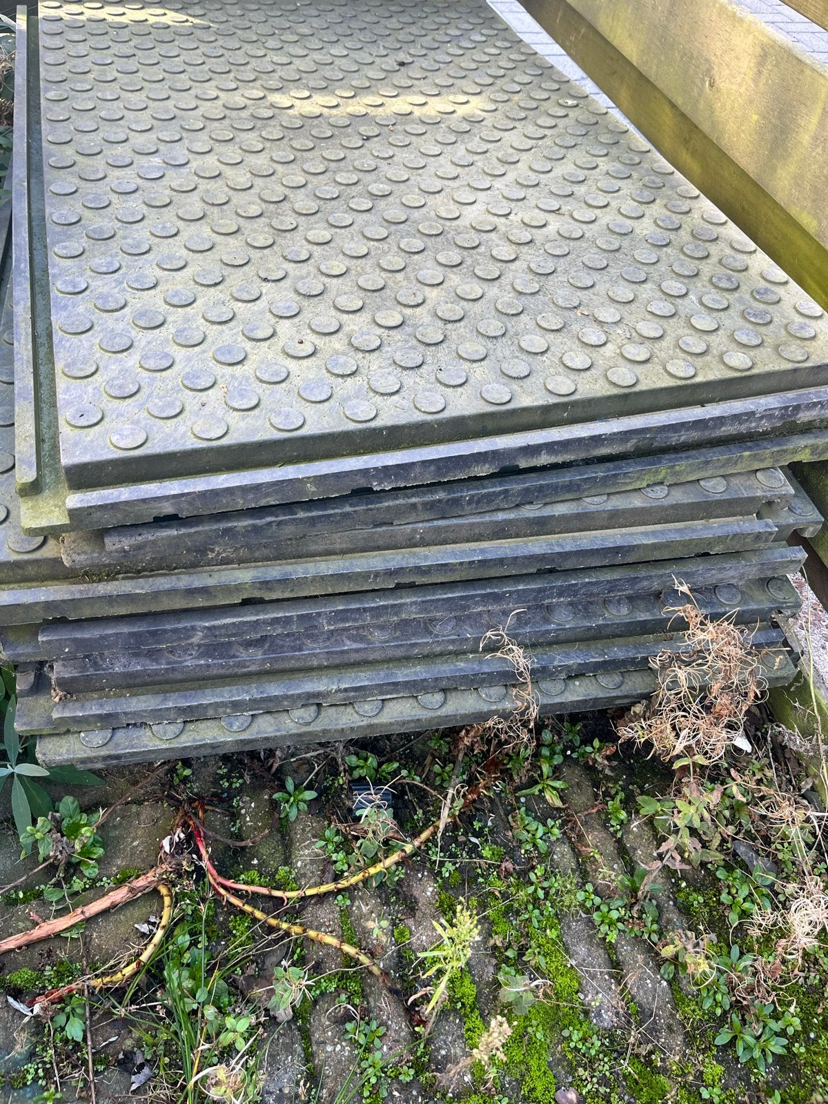 Gebruikte kunststof rijplaten met antislip, Ophalen, Gebruikt, Overige materialen, 20 tot 50 mm