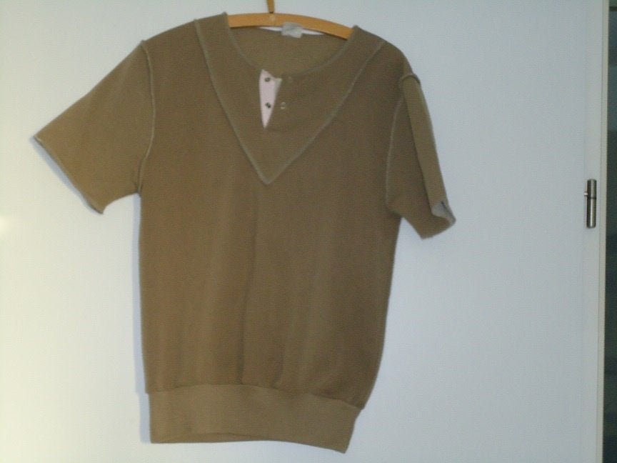 trui beige herentrui mt m korte mouwen, Kleding | Heren, Truien en Vesten, Ophalen of Verzenden, Zo goed als nieuw, Maat 48/50 (M)
