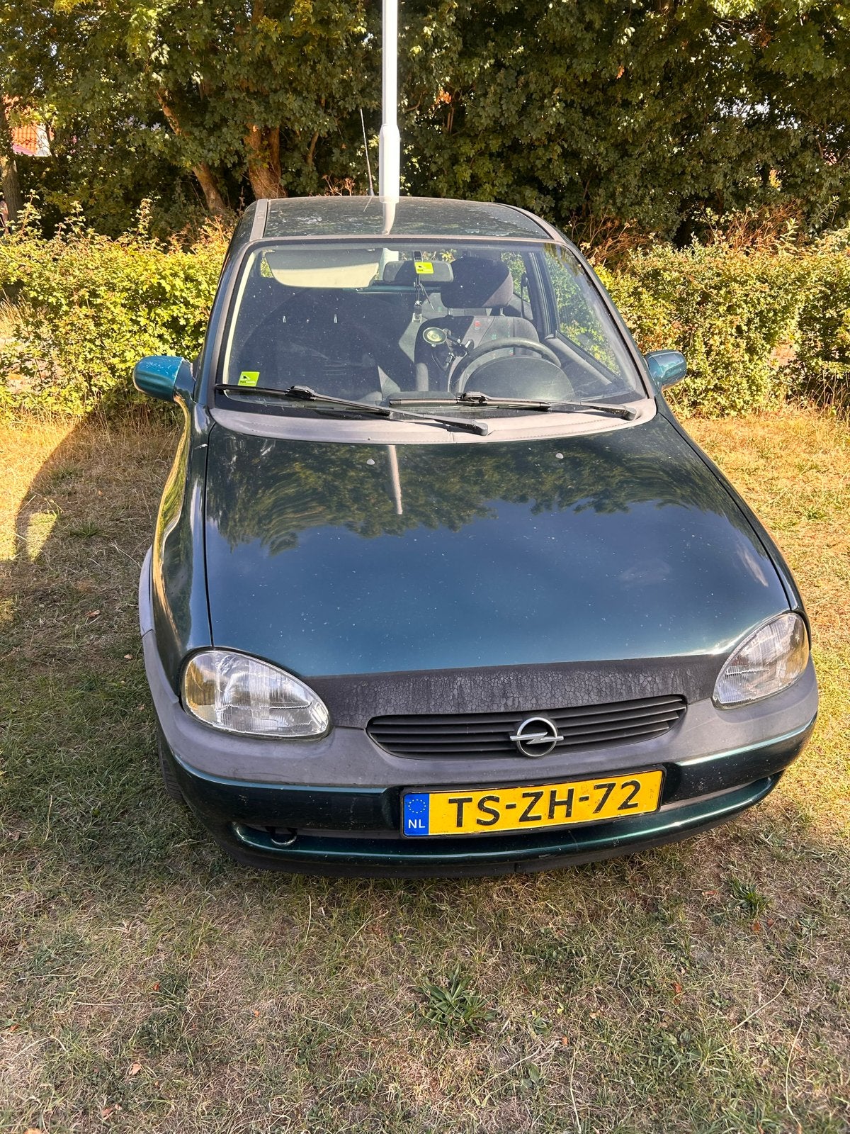 Opel Corsa 1.4 I 3D AUT 1998 Blauw/groen, 450 kg, 40 €/maand, 4 cilinders, Blauw