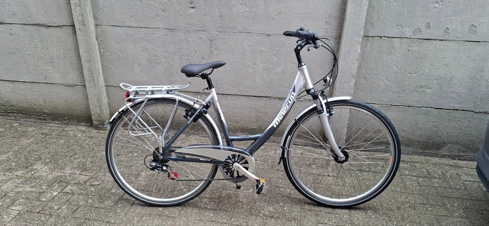 Damesfiets Minerva in zeer goede staat, Ophalen, Zo goed als nieuw, Overige merken, Versnellingen