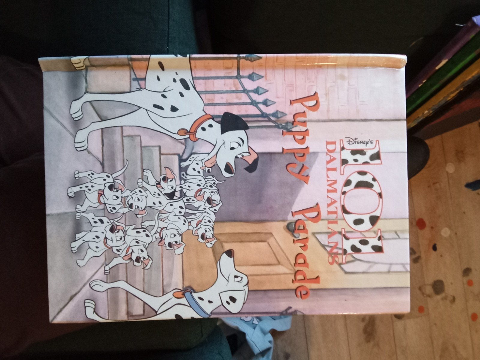 Disney book 101 dalmatiërs puppy Parade 40 cm, Ophalen of Verzenden, Nieuw