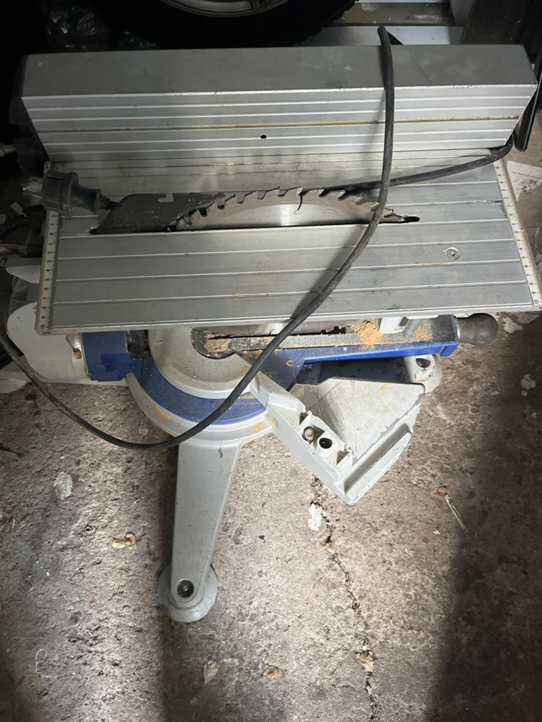 Metabo Afkortzaag KGS 300, Gebruikt, 70 mm of meer, Ophalen of Verzenden, Afkortzaag
