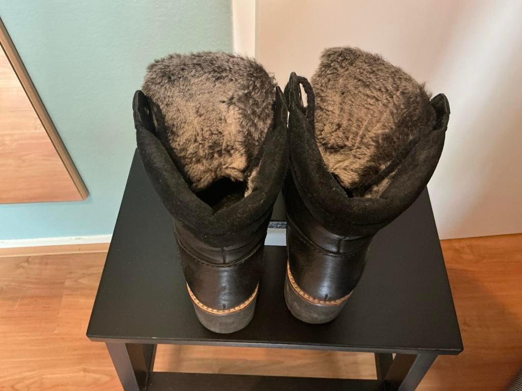 Zwarte Panama Jack leren veterlaarzen met bontvoering, Kleding | Dames, Schoenen, Ophalen of Verzenden, Gedragen, Zwart, Lage of Enkellaarzen