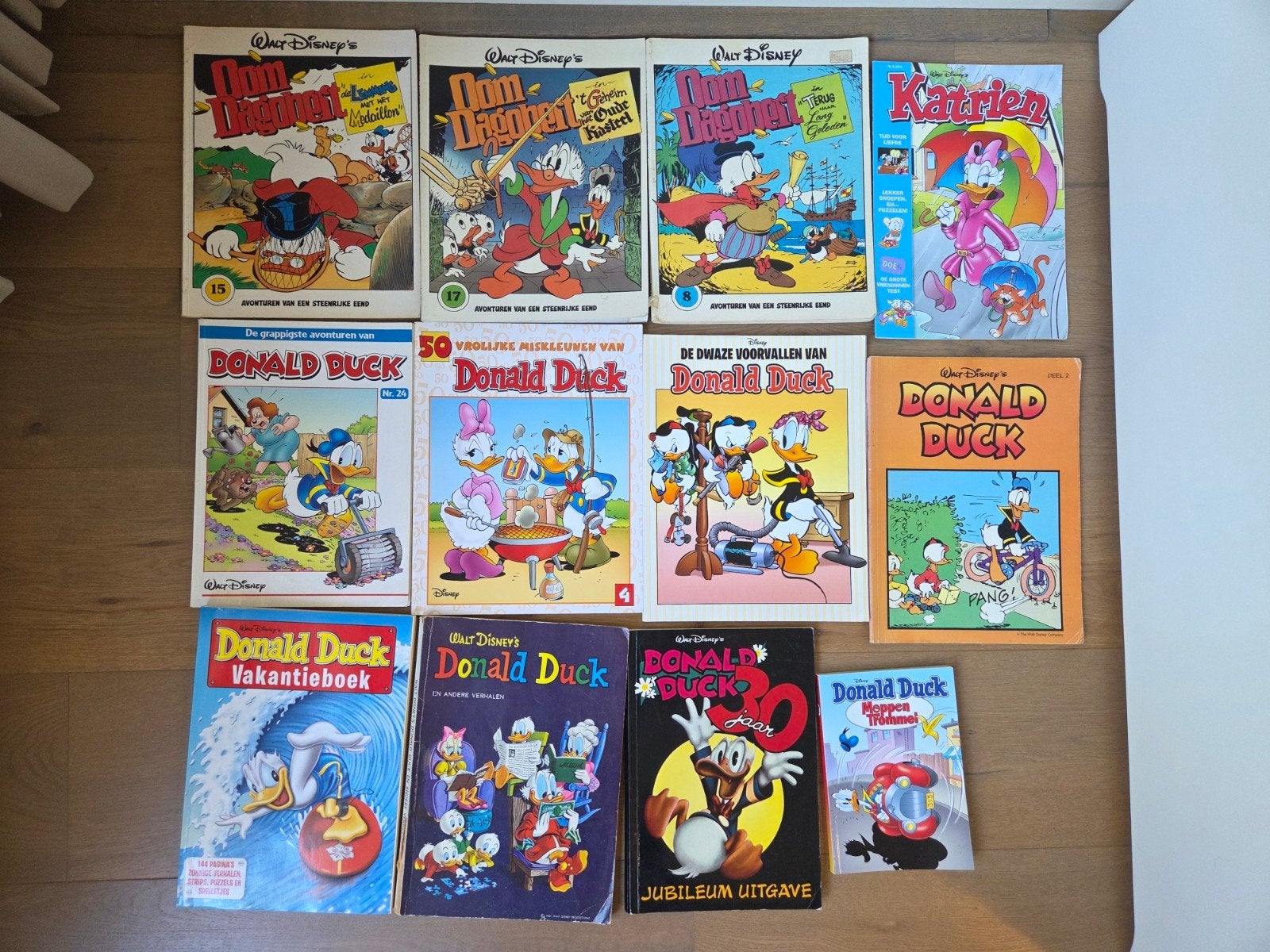 12x verschillende Duckies, Oom Dagobert, Katrien, moppenboek, Meerdere stripboeken, Ophalen of Verzenden, Gelezen