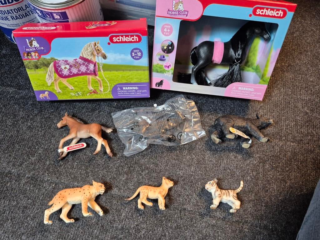 8 schleich dieren Paarden & grote katachtige ( 5 nog nieuw ), Verzamelen, Ophalen of Verzenden, Nieuw