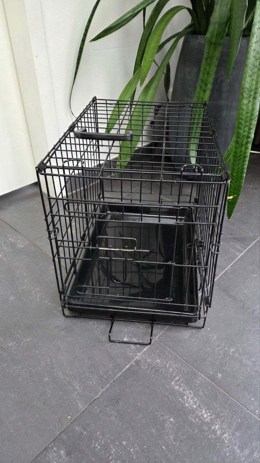 Bench voor puppy of kleine hond, Dieren en Toebehoren, Hondenbenches, Ophalen, Zo goed als nieuw