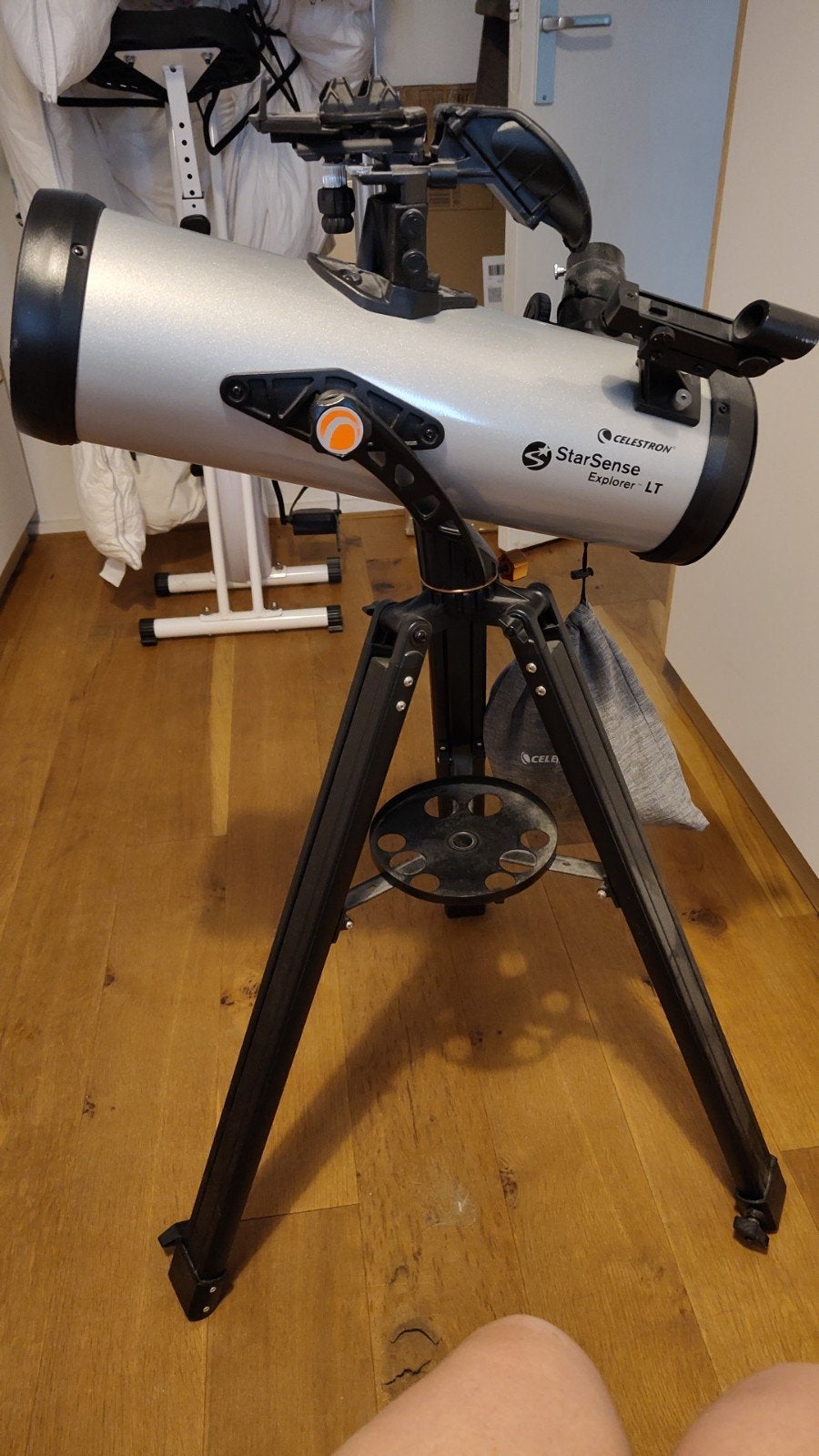 Celestron StarSense Explorer LT Telescoop met accessoires, Audio, Tv en Foto, Optische apparatuur | Telescopen, Ophalen, 80 tot 200 mm