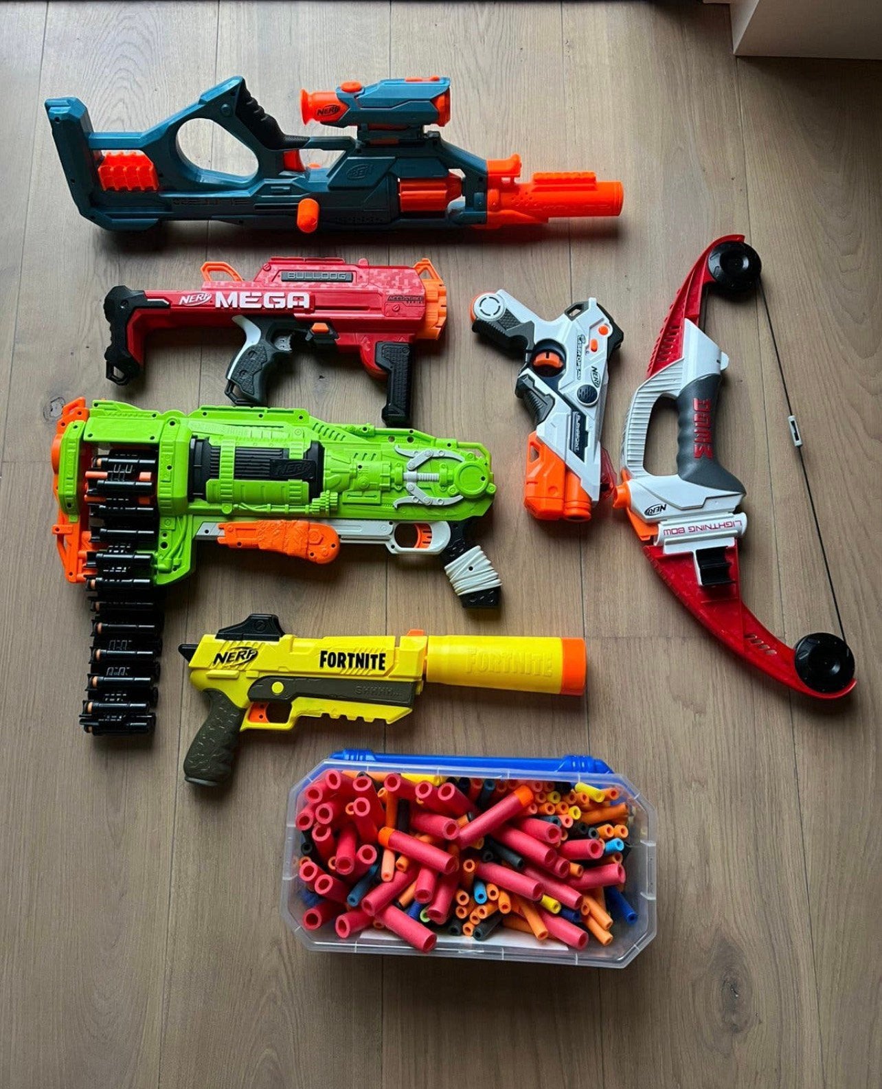 Nerf pistolen, Ophalen of Verzenden, Zo goed als nieuw