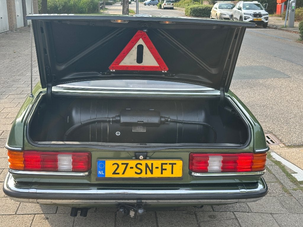 Mercedes-Benz W123 280 CE 1979, foto 10