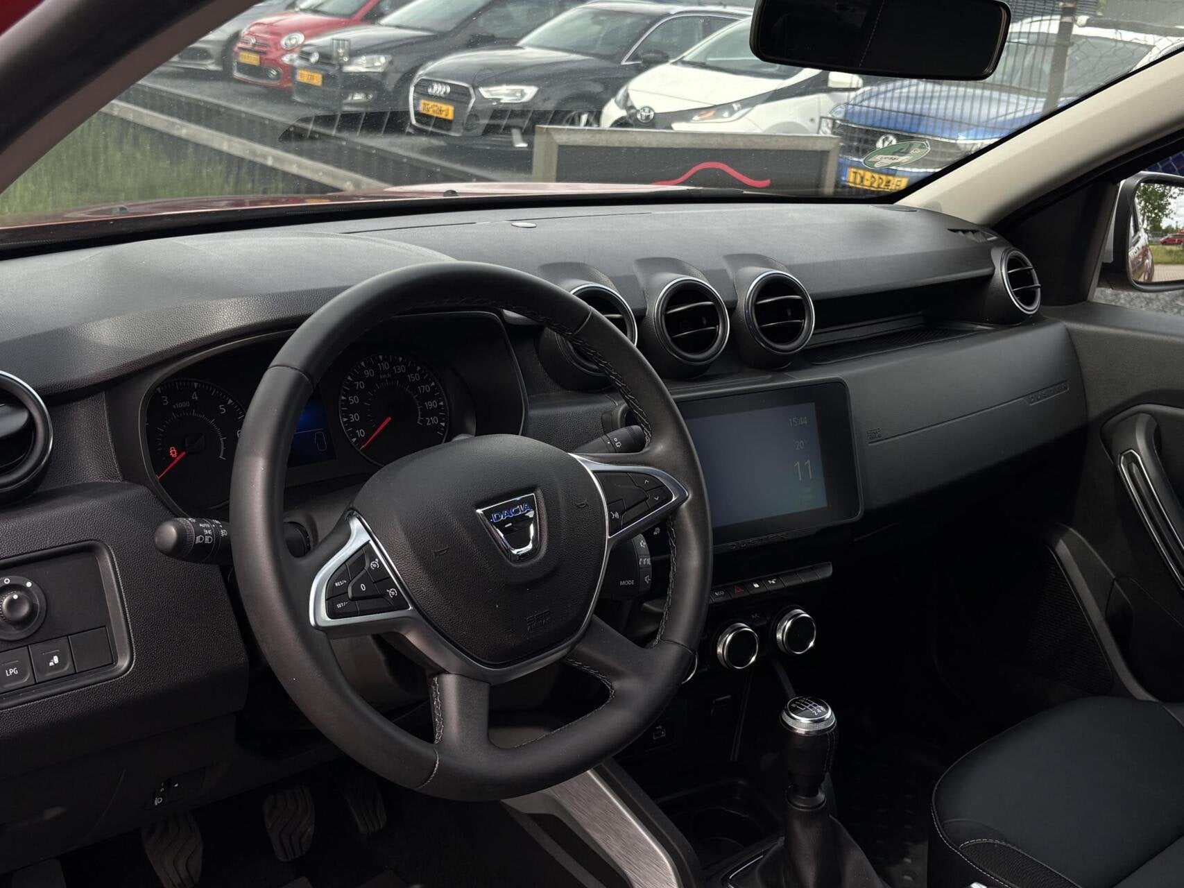 Dacia Duster 1.0 TCe Bi-Fuel LPG Prestige cruise camera keyl, Auto's, Dacia, Voorwielaandrijving, Gebruikt, Euro 6, Automatische klimaatregeling