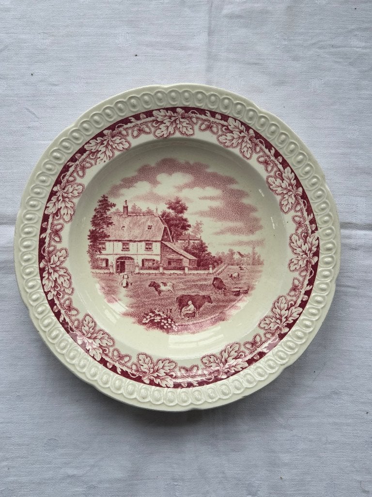 Société Céramique oud diep bord decor rood BOERENHOEVE, Antiek en Kunst, Ophalen of Verzenden
