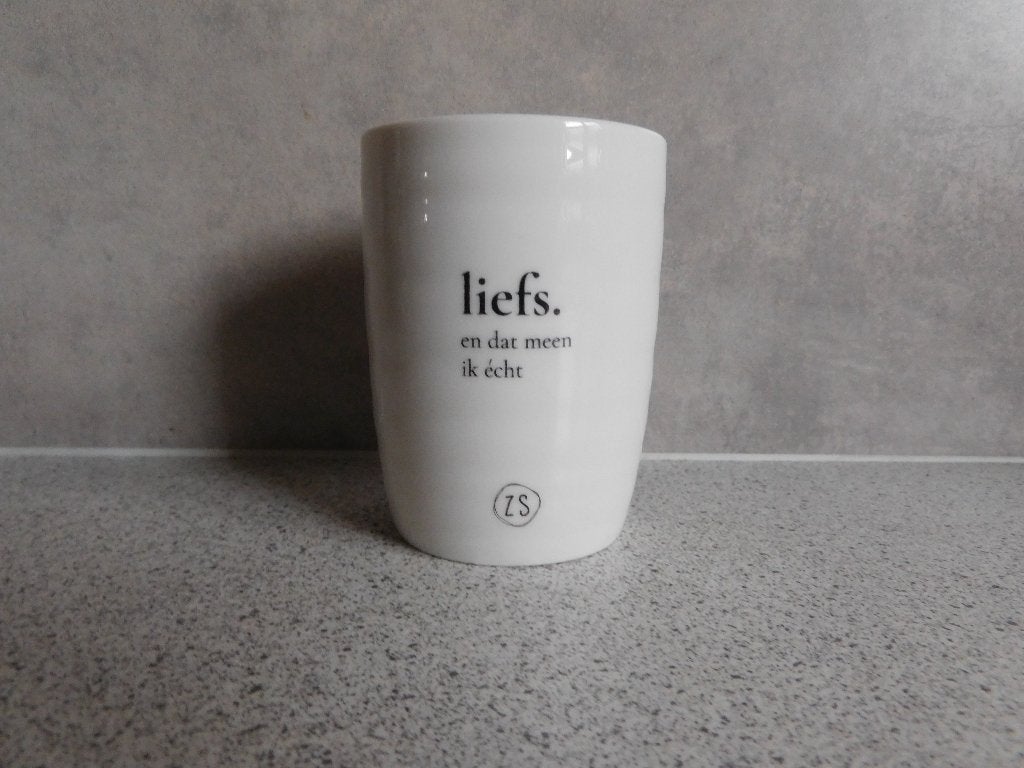Zusss Mok 'liefs. en dat meen ik echt' - 180 ml, 9,5x8 cm, Overige merken, Keramiek, Zo goed als nieuw, Overige stijlen