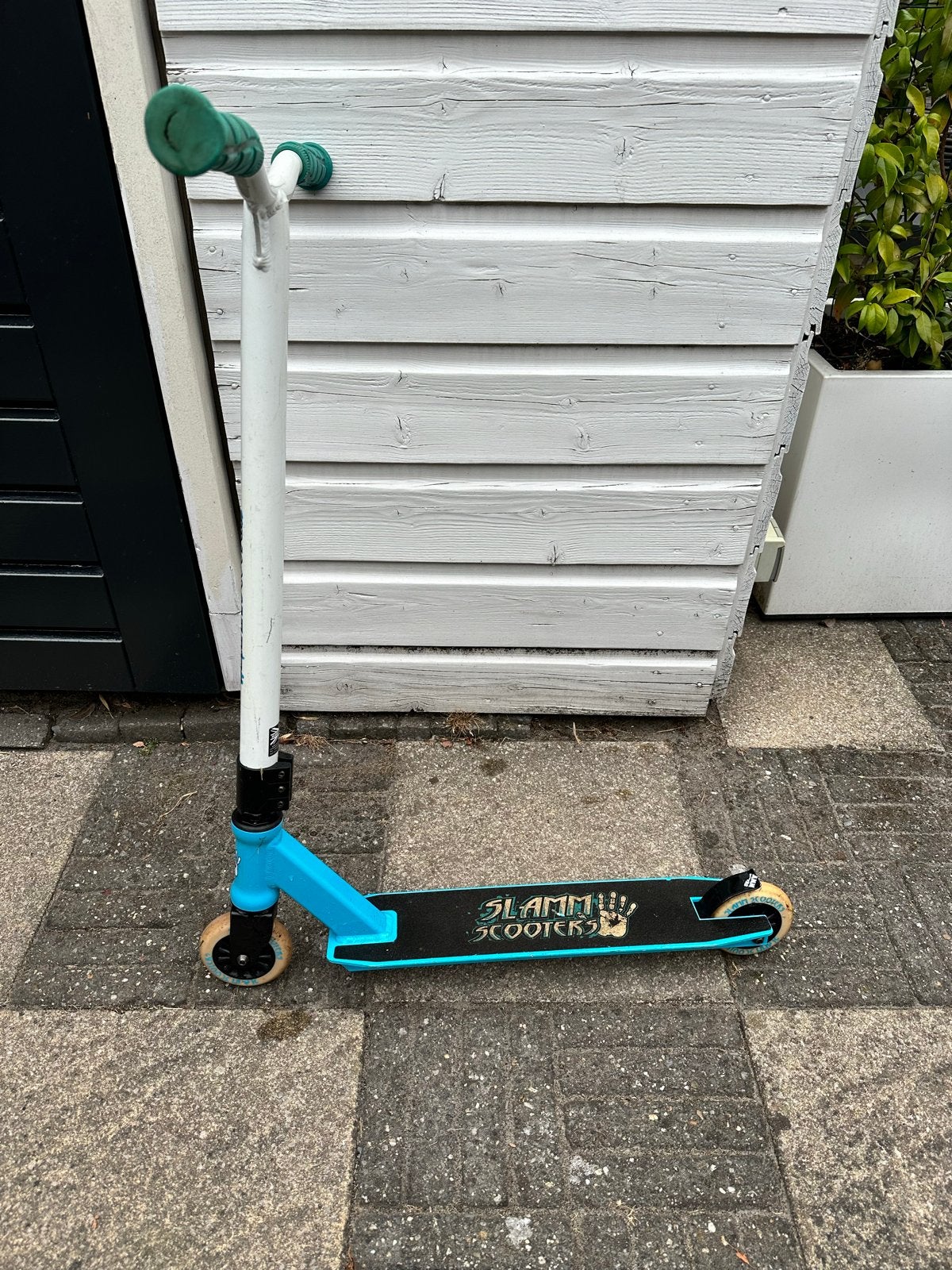 Slamm Scooters Stuntstep - Blauw/Wit, Fietsen en Brommers, Ophalen, Gebruikt, Gewone step