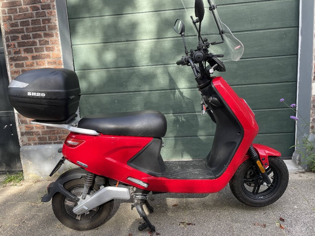 Electrische scooter IVA-eGO S4 (2023) 45 km., Ophalen, Maximaal 45 km/u, Elektrisch, Zo goed als nieuw