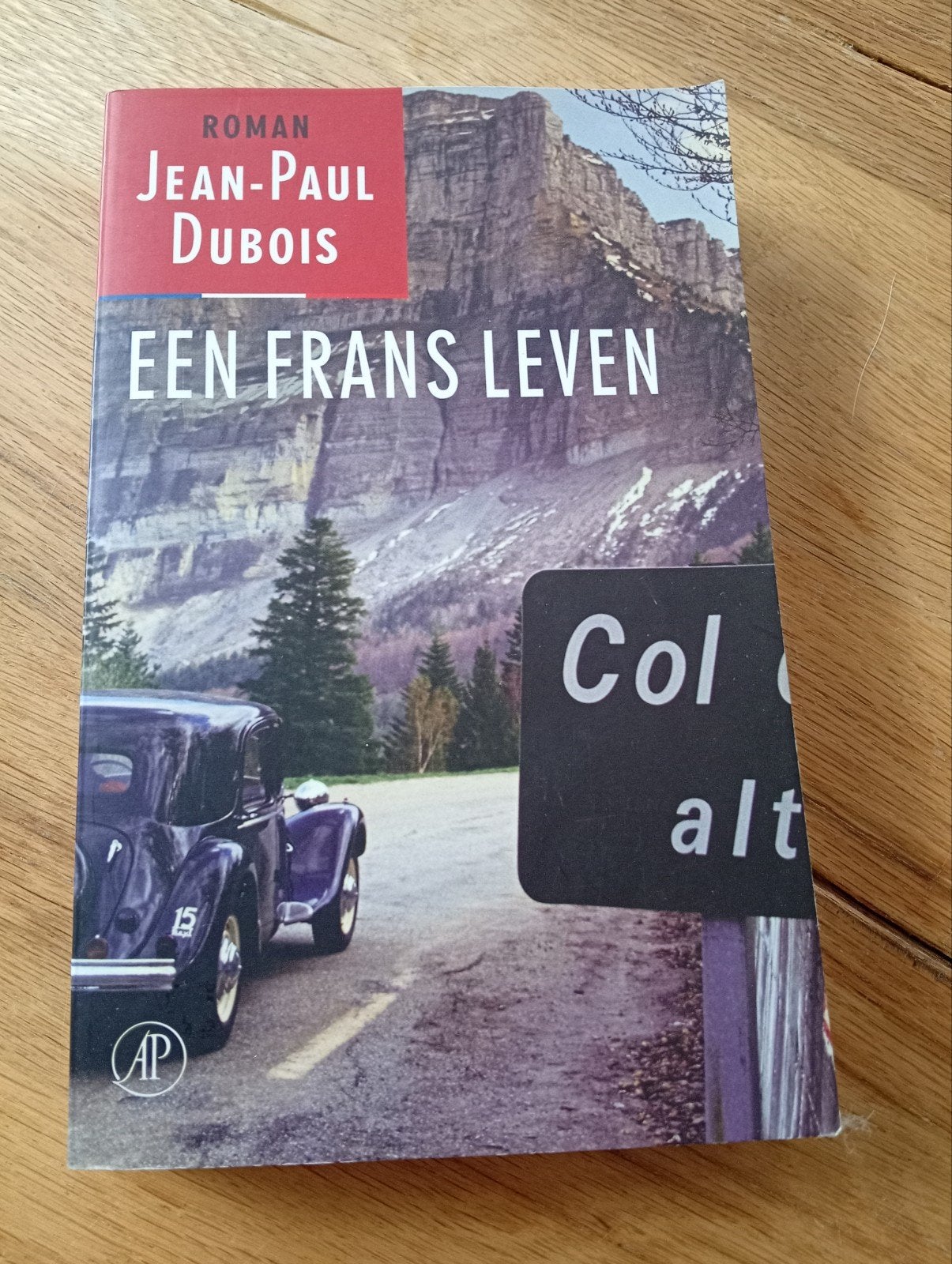 Een Frans Leven - Jean-Paul Dubois (Roman), Gelezen, Europa overig, Ophalen of Verzenden, Jean-Paul Dubois