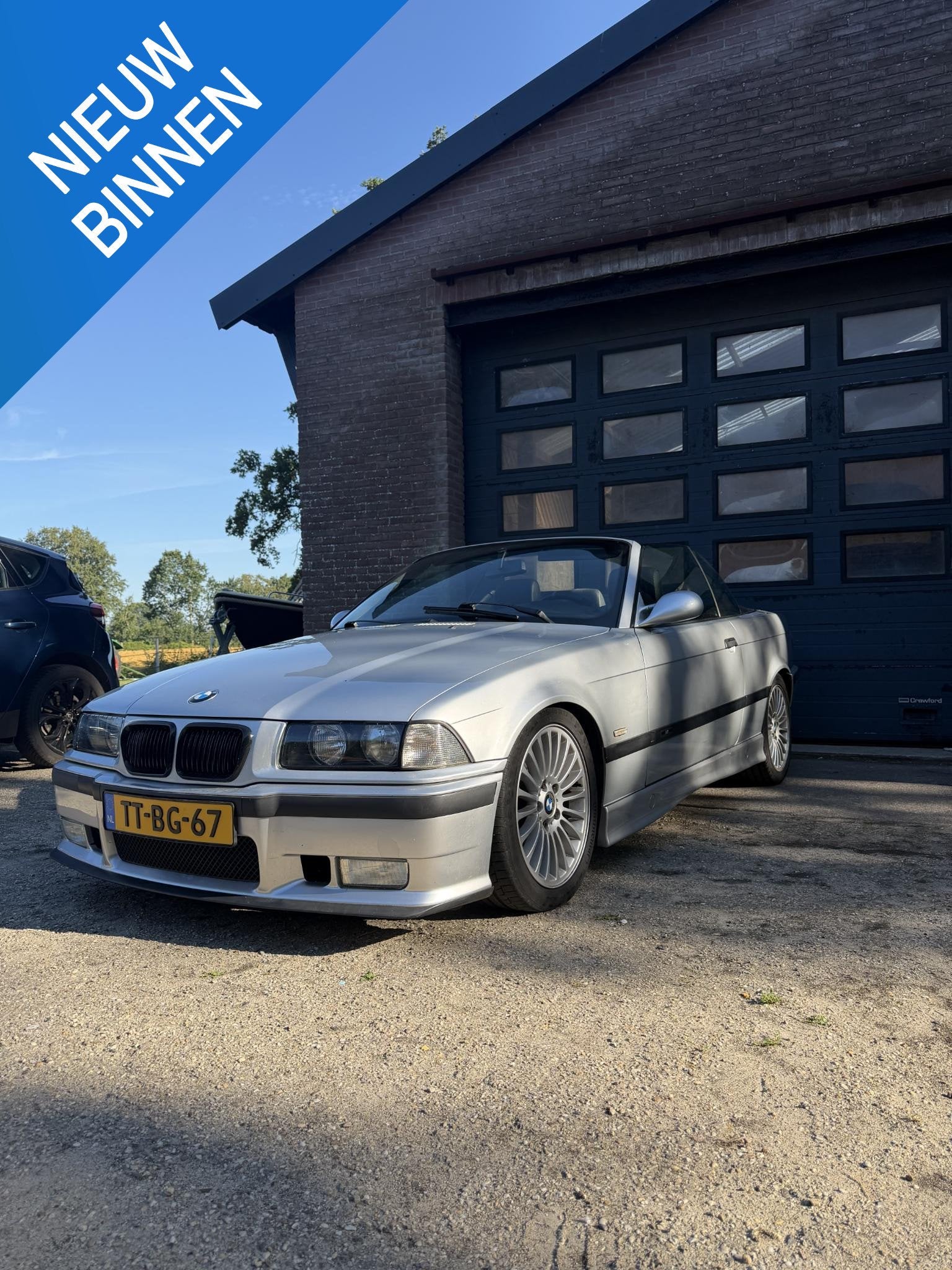 BMW 3-serie Cabrio 318i Executive Climate/LEER/NAP, 1345 kg, Achterwielaandrijving, Gebruikt, Zwart