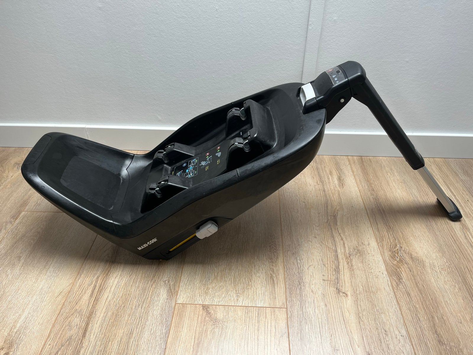 Maxi-Cosi FamilyFix Isofix Base, 0 t/m 18 kg, Ophalen of Verzenden, Zo goed als nieuw, Isofix