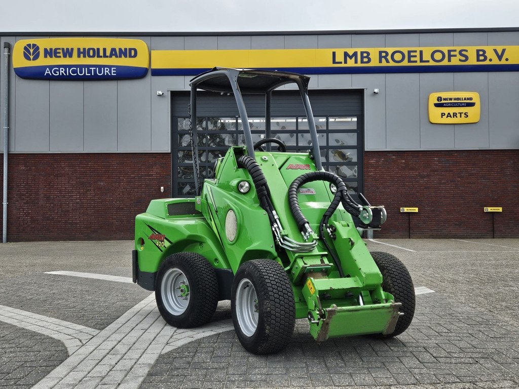 Avant 420 mini-lader (bj 2016), Wiellader of Shovel