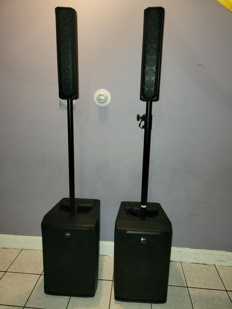 RCF EVOX J8 set  1400 W Actief Luidsprekersysteem, Audio, Tv en Foto, Luidsprekers, Speakerset, Zo goed als nieuw, Ophalen, 150 watt of meer