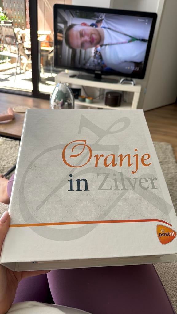 “Oranje in het zilver” map 13 zilveren postzegels PostNL, Ophalen of Verzenden