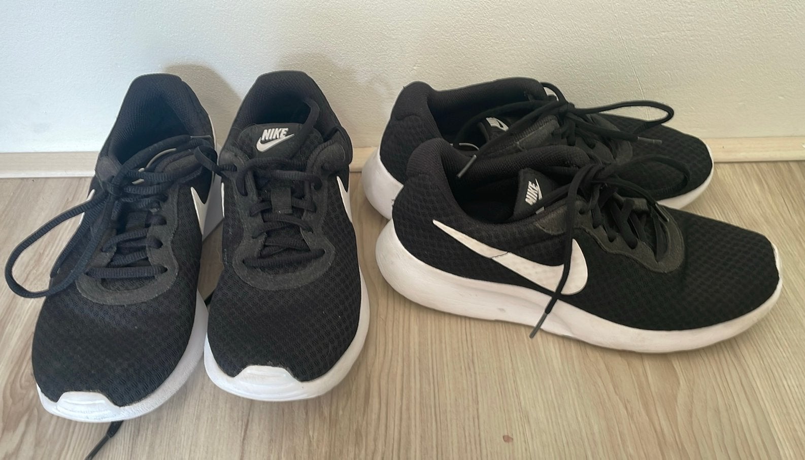 2x Nike gymschoenen sportschoenen zaalschoenen 37,5, Ophalen of Verzenden, Gebruikt, Overige typen