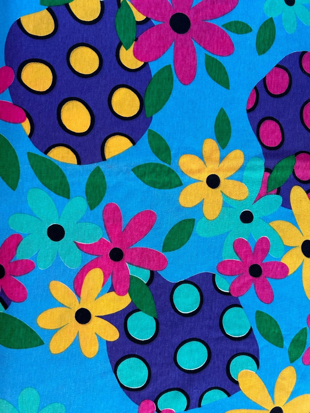 Retro Gebloemde Tricot Stof - Kleurrijk & Uniek, Hobby en Vrije tijd, Ophalen of Verzenden, Nieuw, Meerkleurig, Overige materialen
