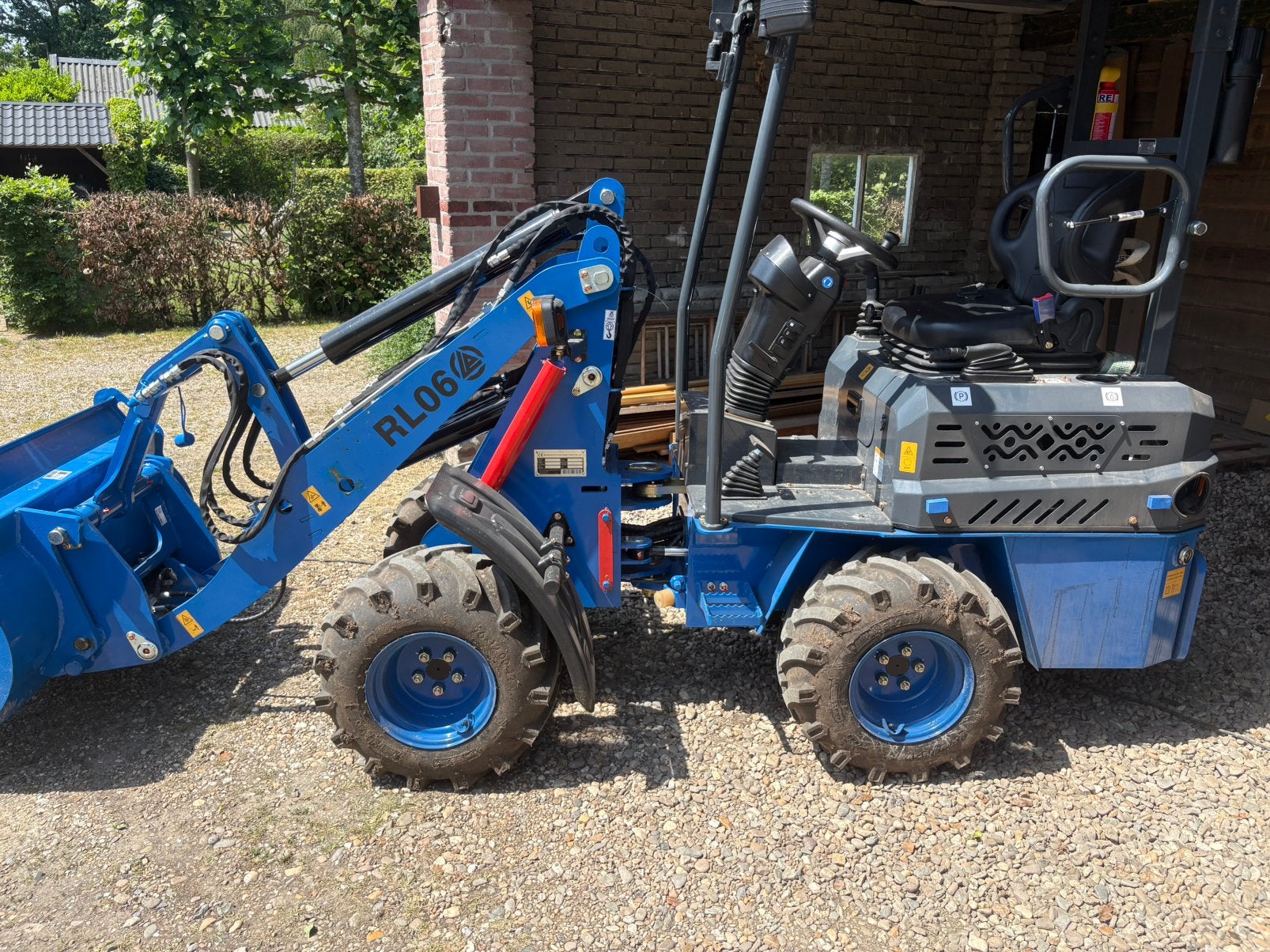 Rippa RL06 Shovel/Loader, Zakelijke goederen, Machines en Bouw | Heftrucks en Intern transport, Tot 1000 kg, Ophalen, Diesel, Ruwterrein