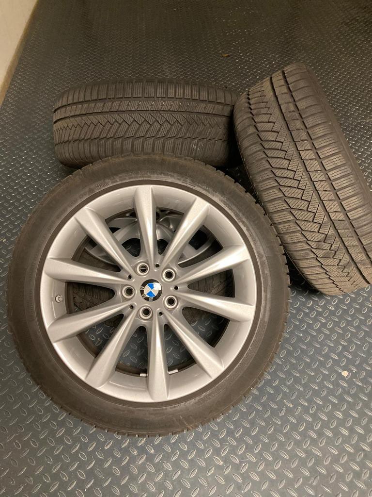 Originele BMW 18 inch winterset Continental winterbanden, Ophalen, 18 inch, 245 mm, Banden en Velgen
