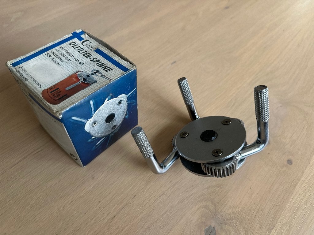 MGB-MGA Verstelbare 3-Klauw Oliefilter Sleutel Oliefilter, Ophalen of Verzenden, Gebruikt
