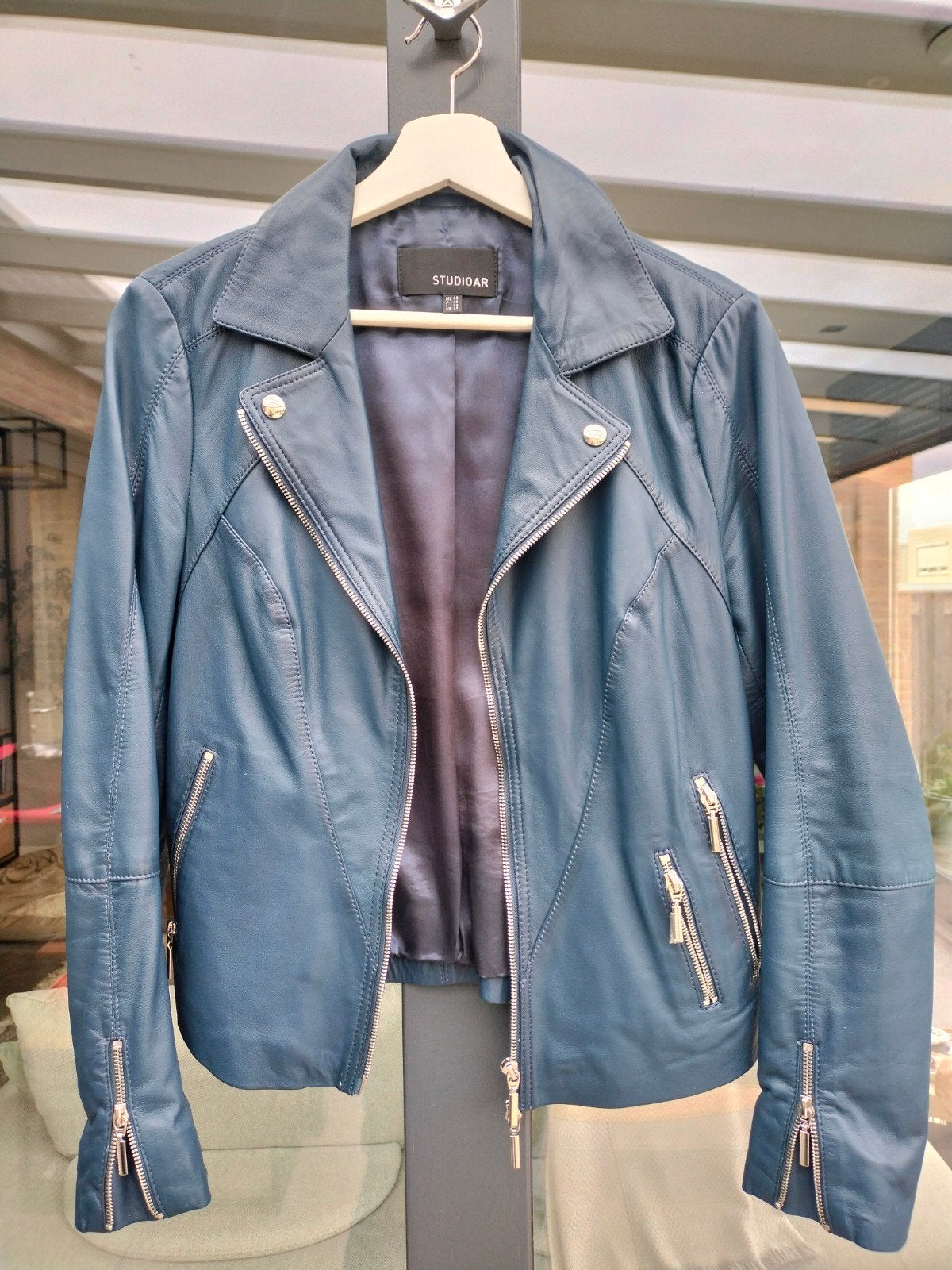 leren blazer dames 40 blauw, Ophalen of Verzenden, Zo goed als nieuw, Maat 38/40 (M), Blauw