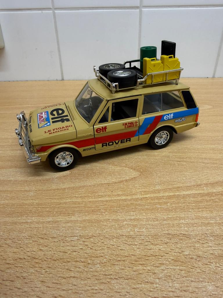 Range Rover Ralley Burago, Ophalen of Verzenden, Zo goed als nieuw, Auto, Bburago