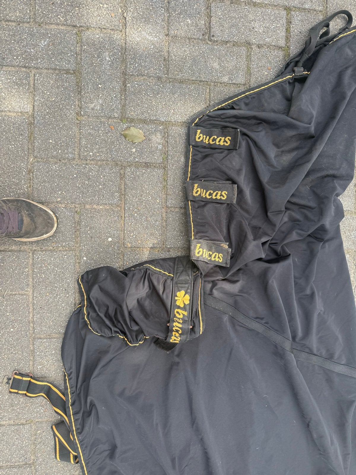 2x Bucas paarden deken met hals, Dieren en Toebehoren, Ophalen
