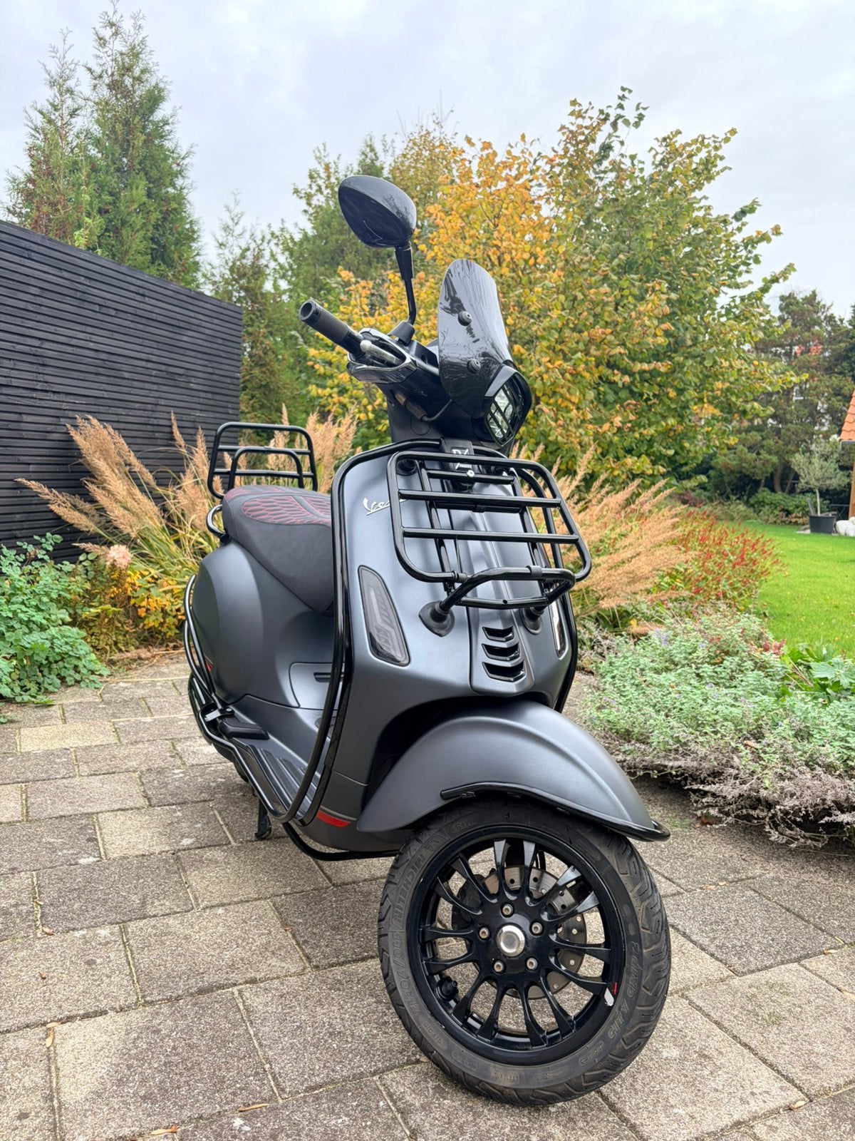 Full option vespa sprint E5 2021 BROM Malossi custom zadel, Ophalen, Vespa S, Zo goed als nieuw, Benzine