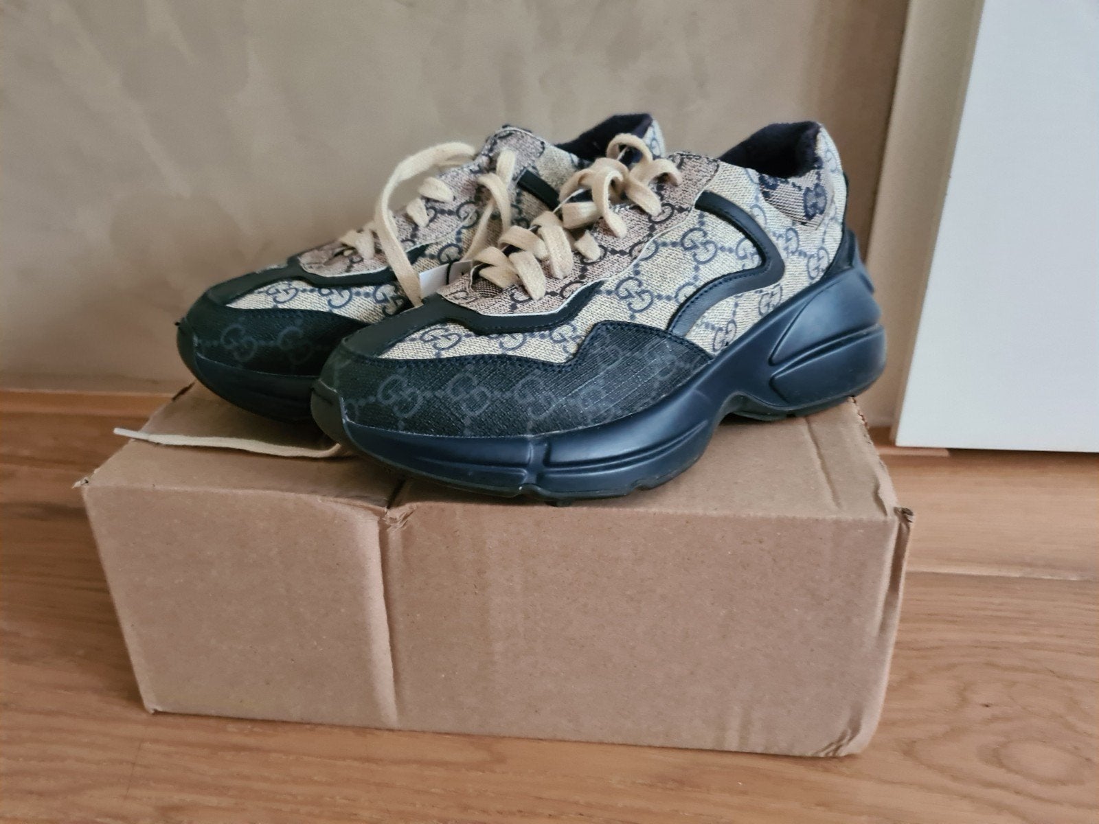 Gucci sneakers maat 37  in goede staat, Kleding | Dames, Ophalen, Blauw, Gucci, Sneakers of Gympen