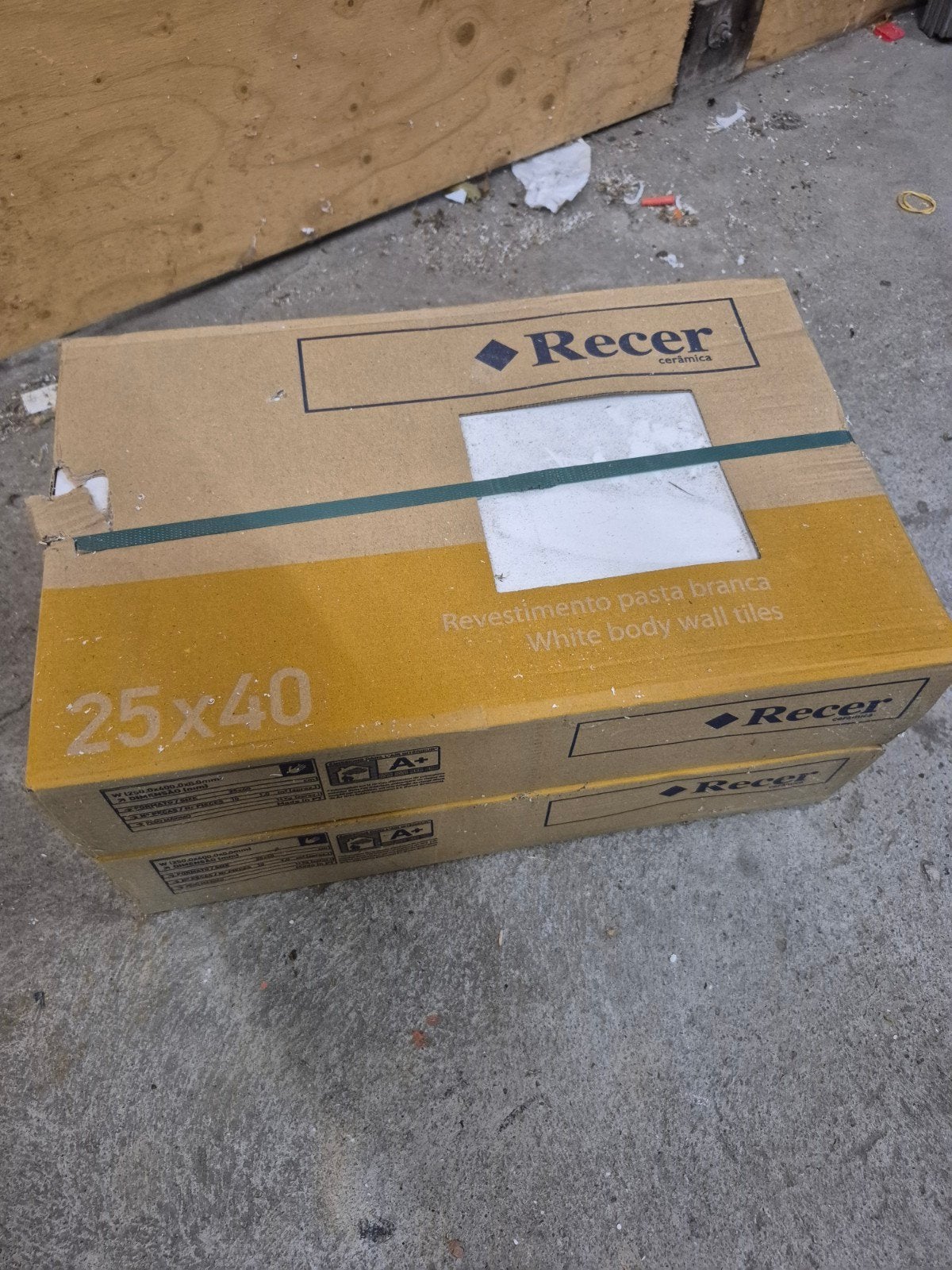 Wandtegels wit 25x40 cm, 2m2 (20 stuks), Ophalen, Nieuw, 20 tot 40 cm, Minder dan 5 m²