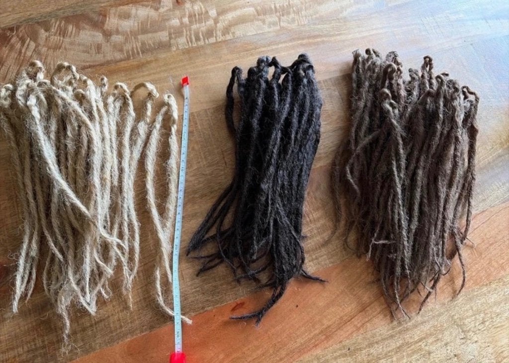 Full set korte synthetische dreads, Ophalen of Verzenden, Zo goed als nieuw, Pruik of Haarverlenging