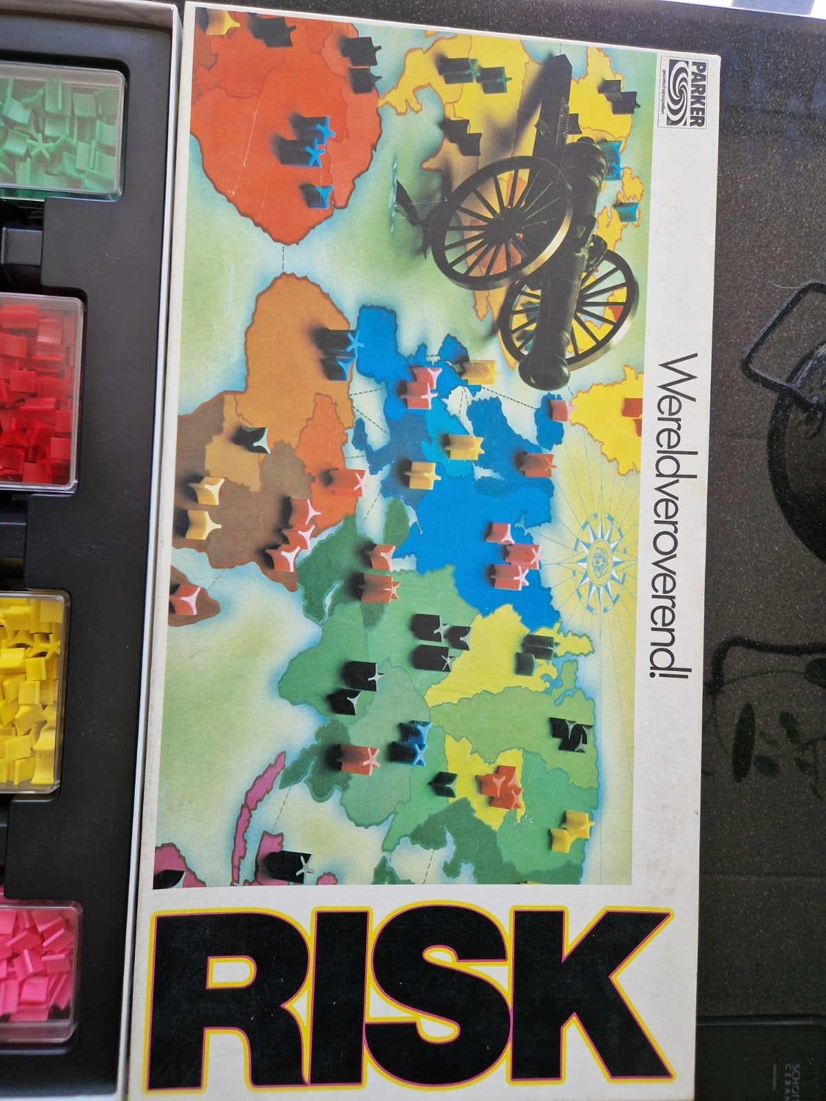 Risk Bordspel - Wereldveroverend Strategisch Spel, Hobby en Vrije tijd, Gezelschapsspellen | Bordspellen, Vijf spelers of meer
