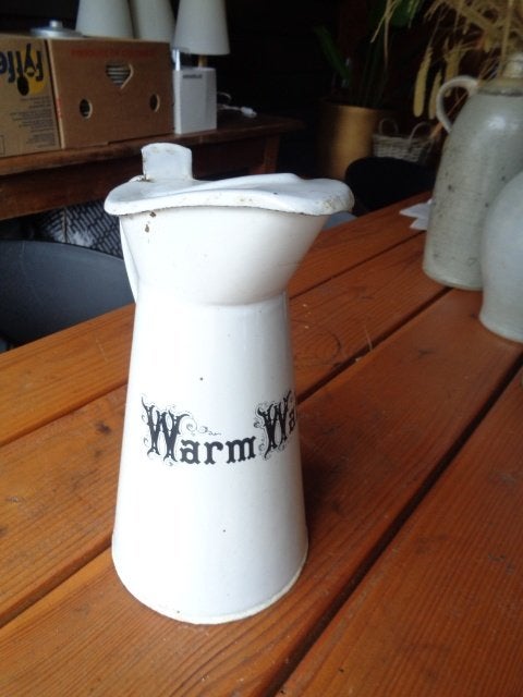 Fraaie wit emaille waterkan / water kan (+/- 26 cm hoog)., Ophalen of Verzenden