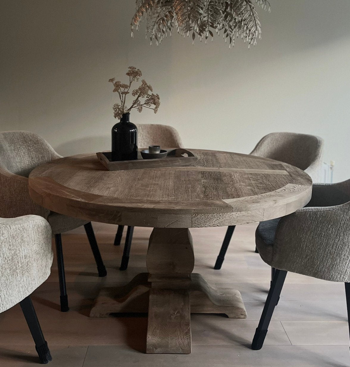 Ronde Kloostertafel 140cm - Stoer & Landelijk, Huis en Inrichting, 100 tot 150 cm, Ophalen of Verzenden, Zo goed als nieuw, Eikenhout