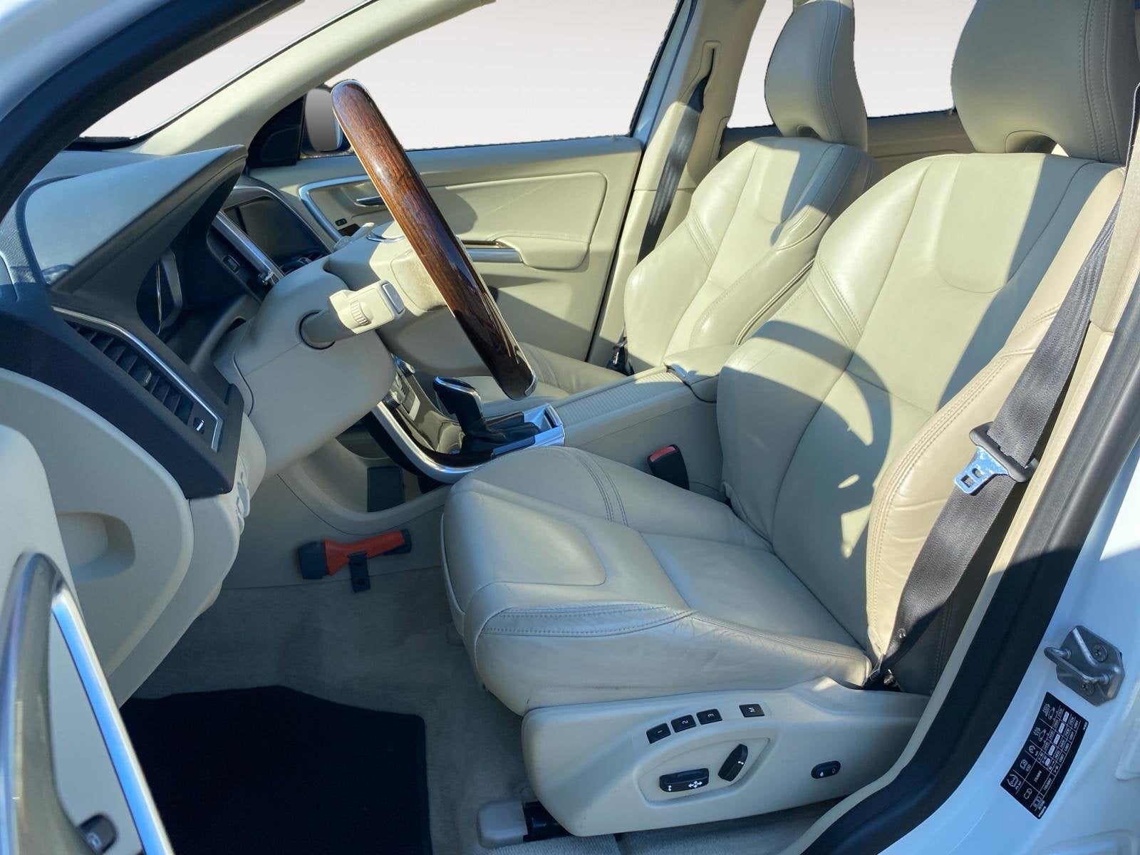 Volvo XC60 2.0 T5 Automaat Summum Luxury Line | Inscription, 12 maanden, 15 km/l, Gebruikt, Euro 6
